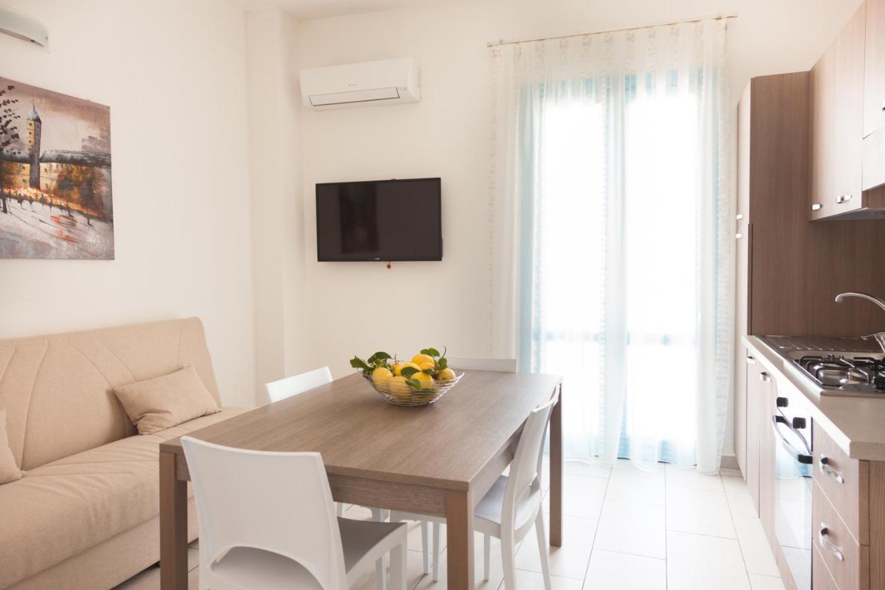 Ferienwohnung La Terrazza Sul Porto Castellammare del Golfo Exterior foto