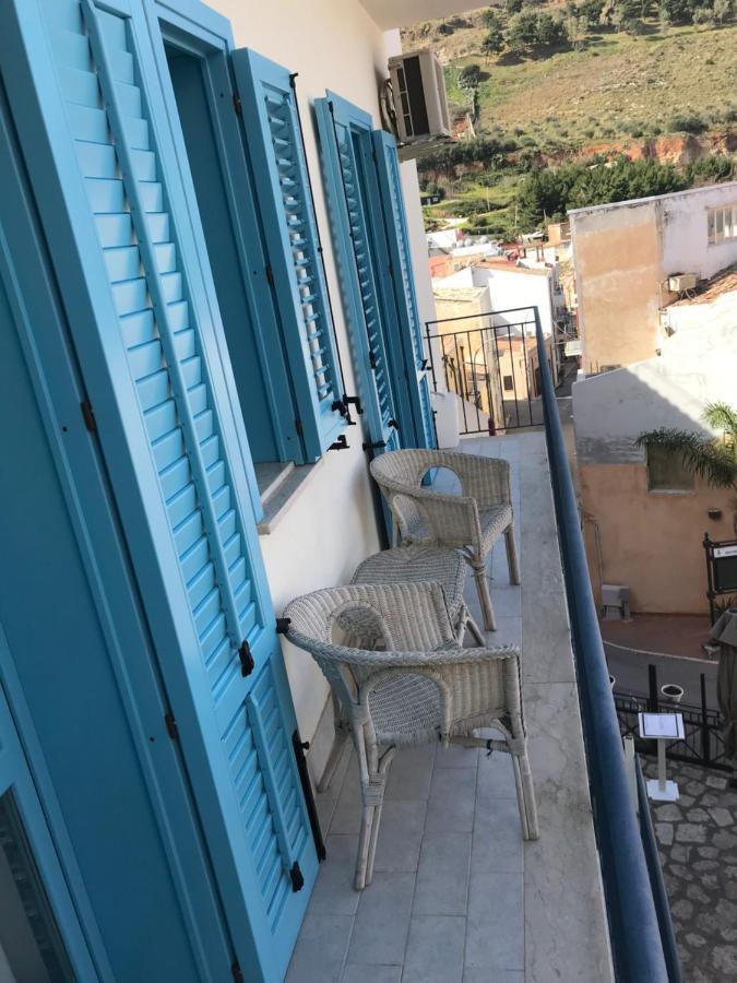 Ferienwohnung La Terrazza Sul Porto Castellammare del Golfo Exterior foto